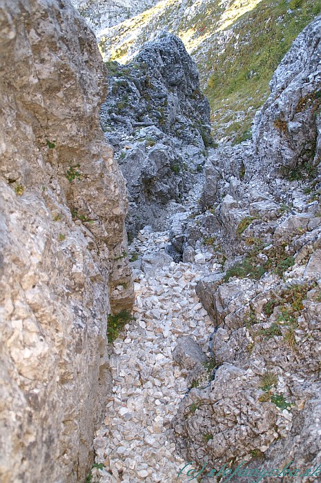 Barenlochsteig. Zostup do doliny Barenloch