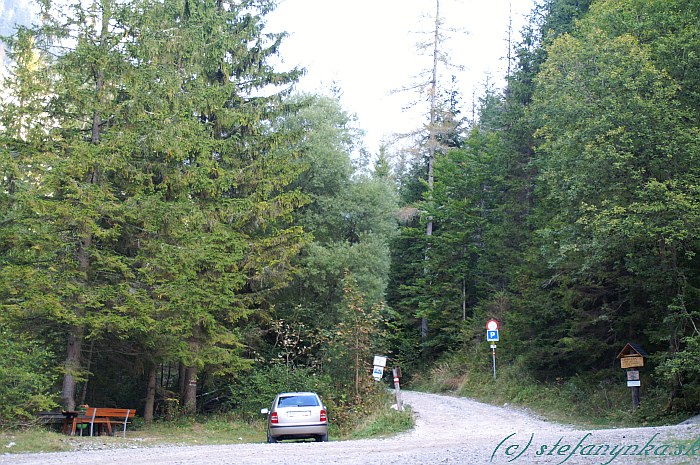 Parkovisko Lohm v doline nad Altenbergom