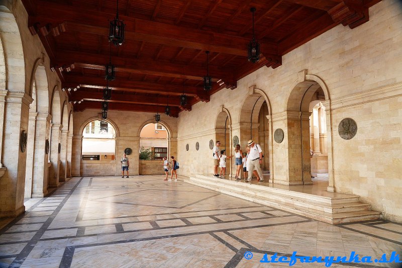 Benátska lóža, Heraklion, Kréta (Venetian loggia) Benátska lóža, Heraklion, Kréta (Venetian loggia)