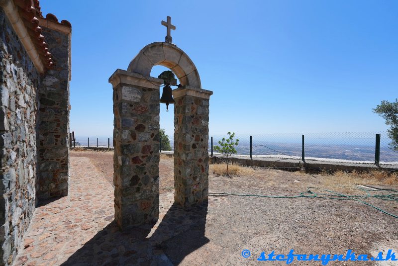 Stavrovouni, kostol All Saints of Cyprus Stavrovouni, kostol All Saints of Cyprus