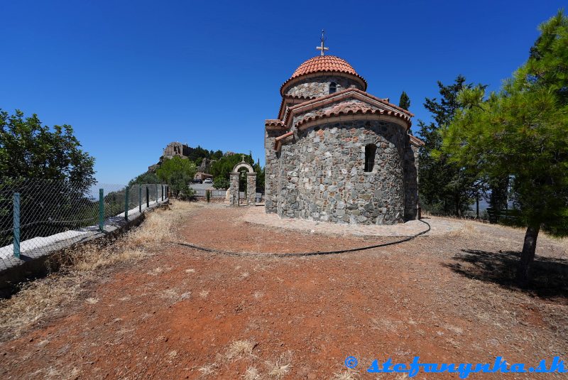 Stavrovouni, kostol All Saints of Cyprus Stavrovouni, kostol All Saints of Cyprus