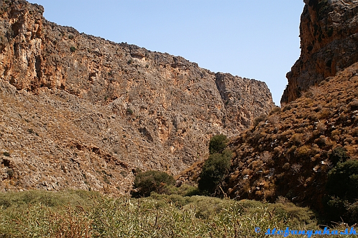 Deads Gorge. Pohľad späť (k moru)