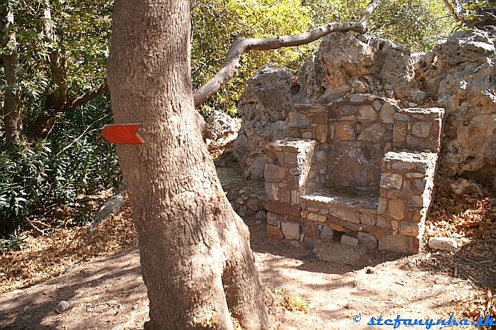 Ďalšia picnic area v Deads gorge, neďaleko Leniky (po prekročení potoka)