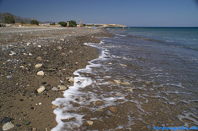 Blue Sea. Pláž smerom na východ