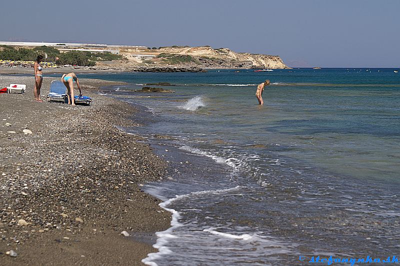 Blue Sea. Pláž smerom na východ