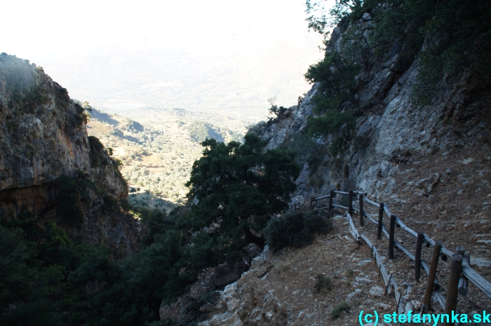 Platania gorge, Kréta, Stefanynka - Tam niekde dole bola dedina Platania