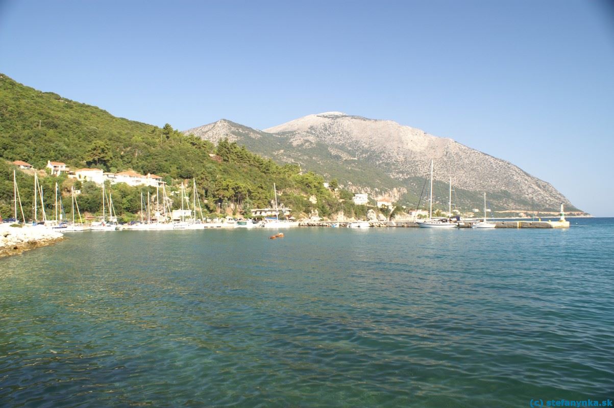 Poros, Kefalónia. Prístav v Porose