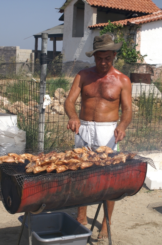 Korfu, BBQ. Kapitán lode