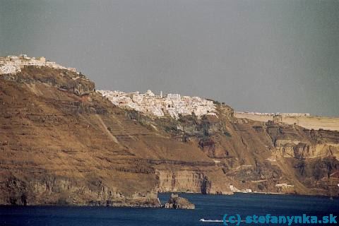 Santorini. Pohľad na Thiru