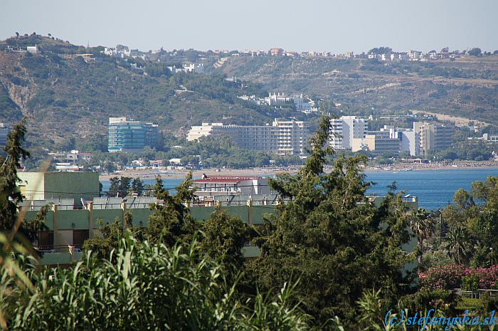 Pegasos Beach, Faliraki, Rodos. Hotel je približne v strede