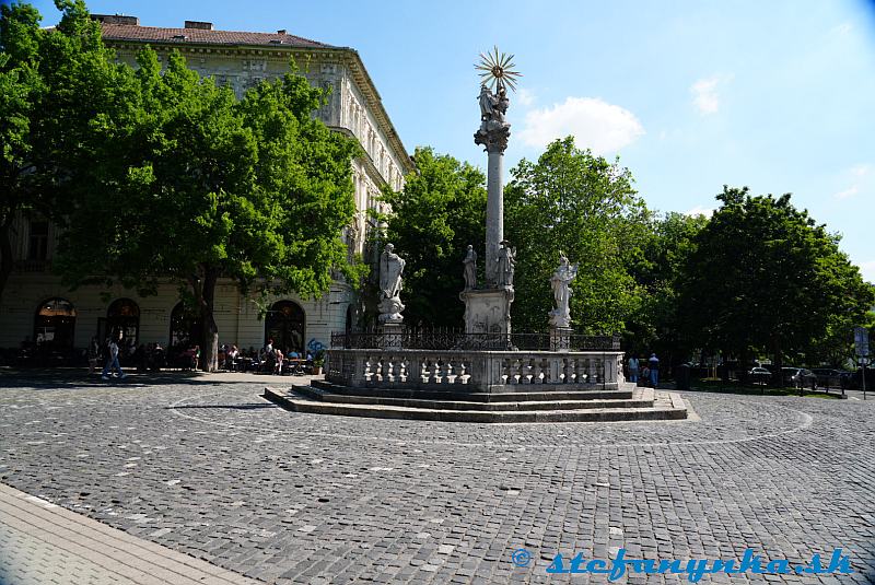Bratislava. Morový stĺp