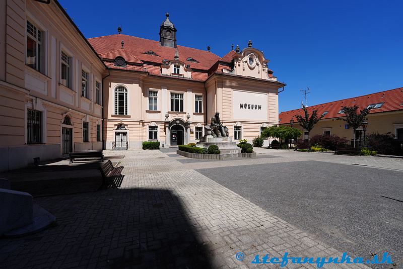 Komárno - Podunajské múzeum Komárno - Podunajské múzeum
