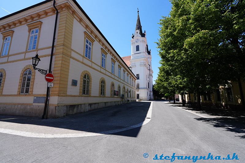 Komárno - Bazilika sv. Ondreja Komárno - Bazilika sv. Ondreja