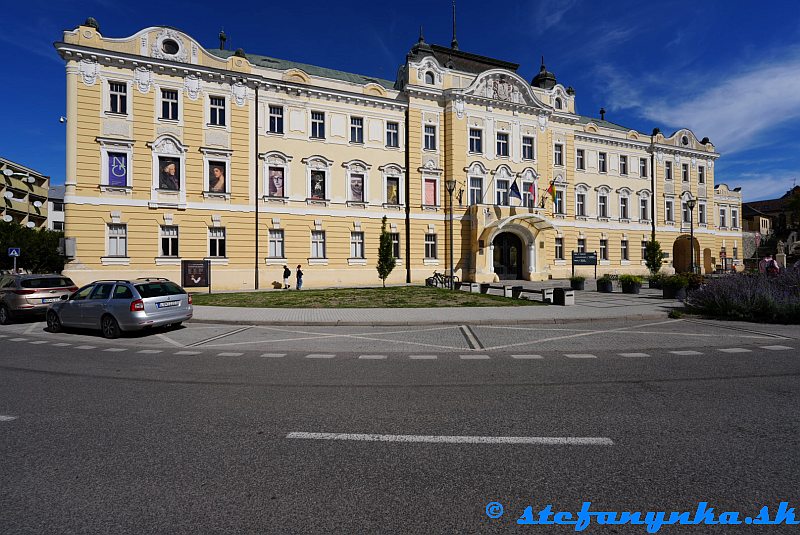Nitra. Župné námestie