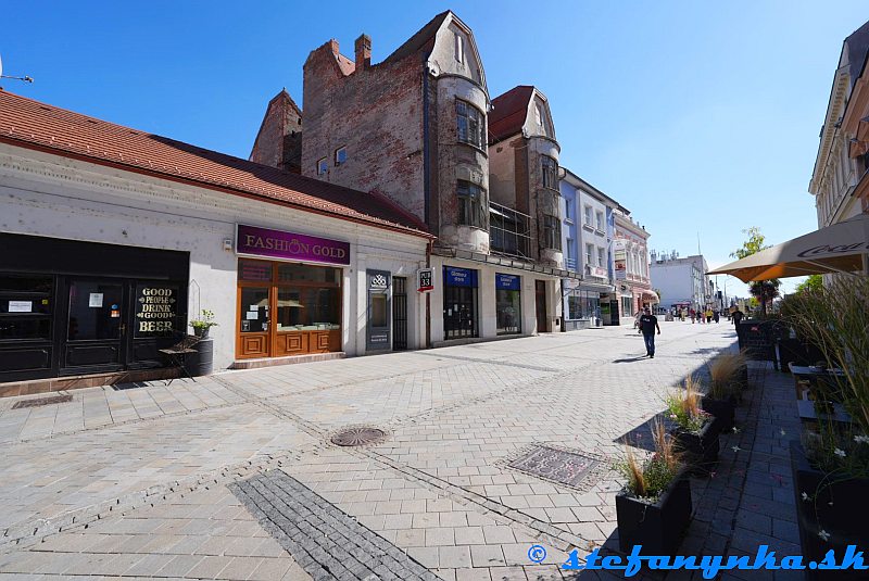 Nitra