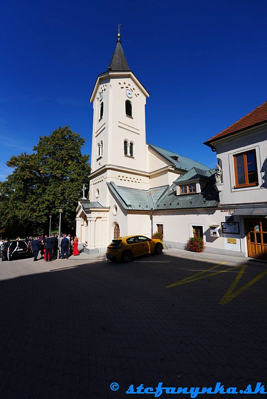 Nitra. Kostol Nanebovzatia Panny Márie