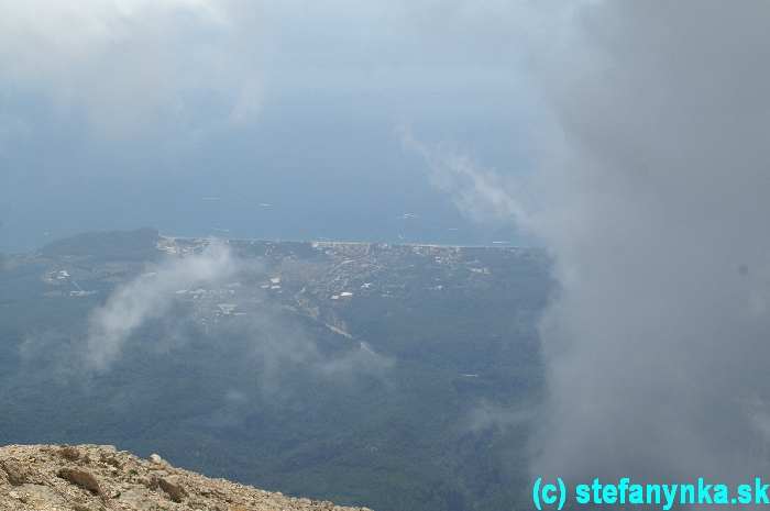 Beldibi - Tahtali (Sea to sky) Ešte jeden Kemer s porciou šľahačky.