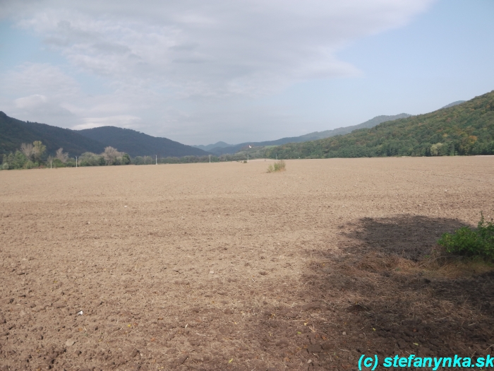 Pohľad od Brehov (Nová Baňa) na Rudno nad Hronom)