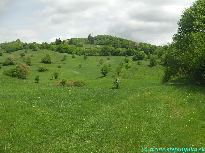 Z Podhoria na Žakýlsky hrad