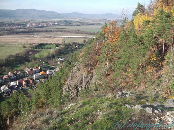 Szabóova skala - pohľad na Lehôtku pod Brehmi