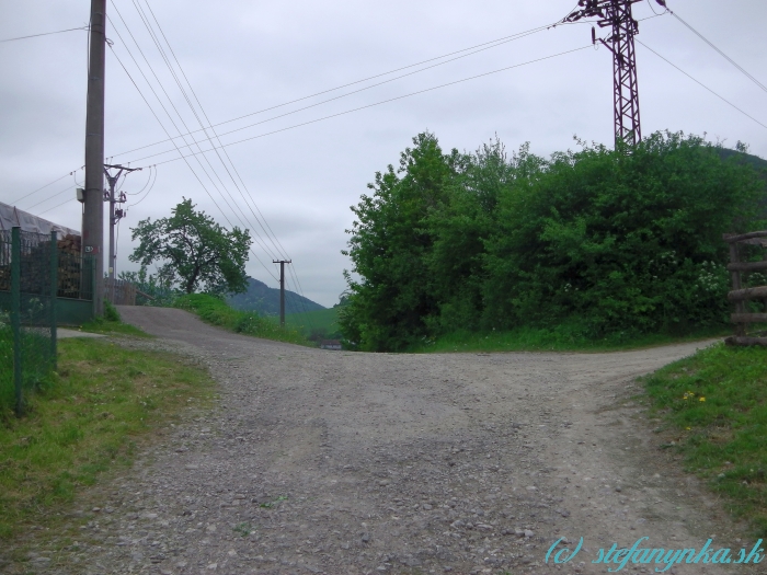 Odbočka na Košecký hrad