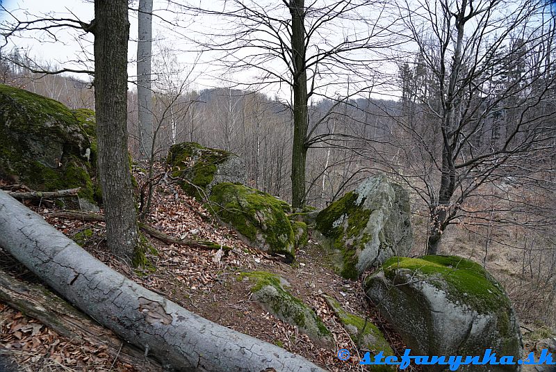 Machové skaly pod Dielikmi